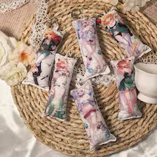 Vtuber Mini Dakimakura Pillow Keychain, 4 × 12 cm Plush Pillow Charm, Double-Sided Character Art Bag Accessory, Gift for Anime Fans